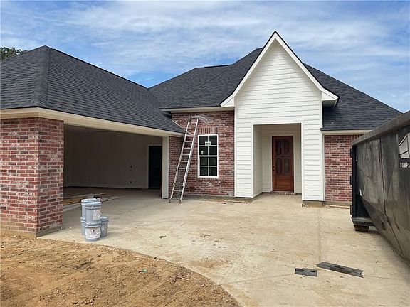 2nd image of 109 Madalyn Dr