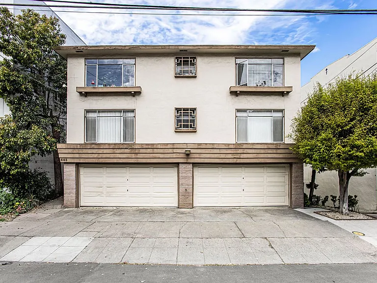 643 Beacon St #2 - 1 bedroom | 1 bath — Photo 1