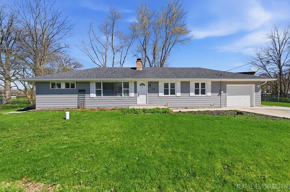 1 Coy Park Dr photo 1