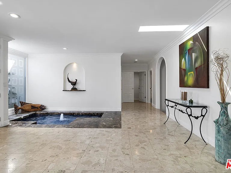 7834 Electra Dr — Photo 4