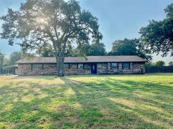 5615 Dogwood Rd, Ardmore, OK 73401