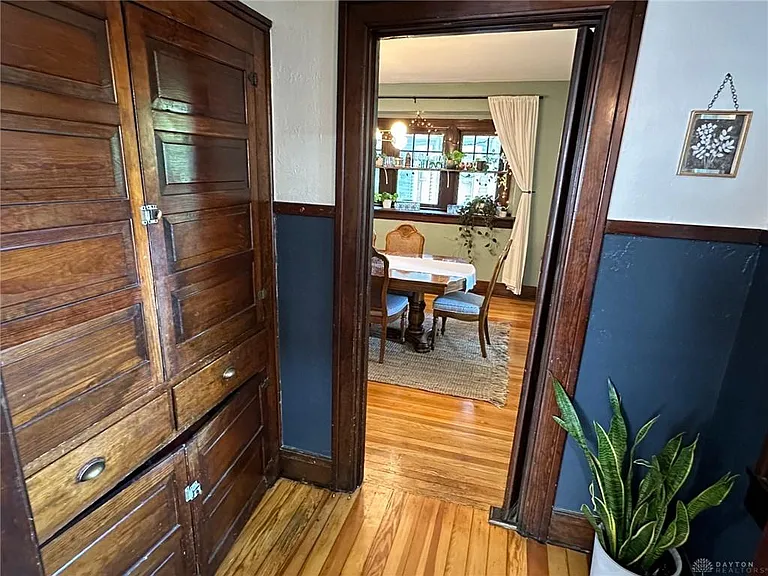 2319 S Dixie Dr — Photo 13