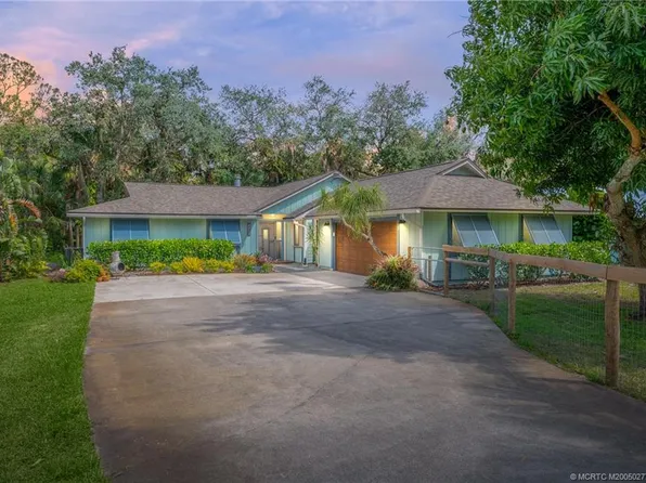 8611 SW 17th Ave, Stuart, FL 34997