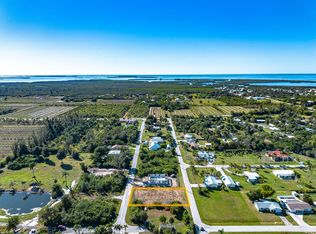 7338 Cobb Rd, Bokeelia, FL 33922