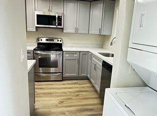 (Undisclosed Address), Walnut Creek, CA 94597