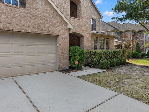 2nd image of 17307 Lassen Forest Ln