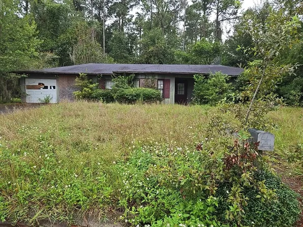 77 Hornet Dr, Brunswick, GA 31525