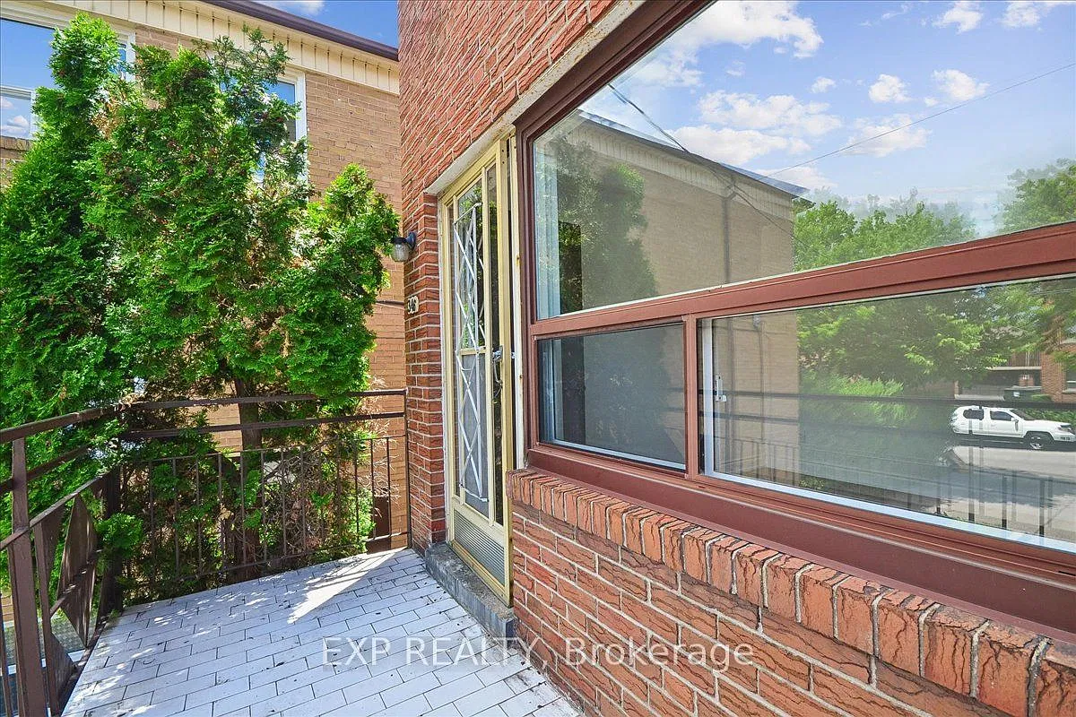 3 bed, $2,850 — Photo 4