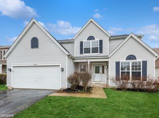 317 Columbine Ct, Romeoville, IL 60446