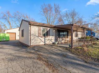 735-1 Capitol Rd, Valparaiso, IN 46385