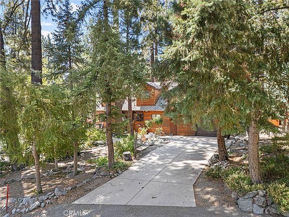 5th image of 1869 Twin Lakes Dr