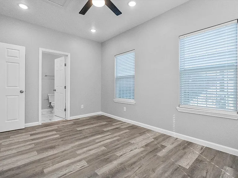 3512 Hamilton Ave — Photo 17