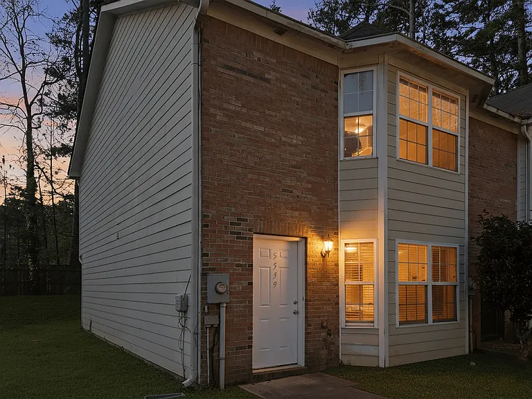 5539 Pineridge Ct — Photo 20