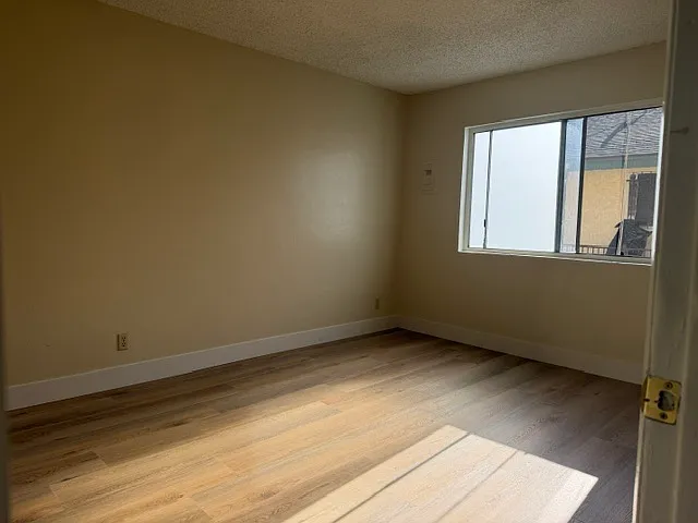 1 bed, 600 sqft, $1,600 — Photo 3