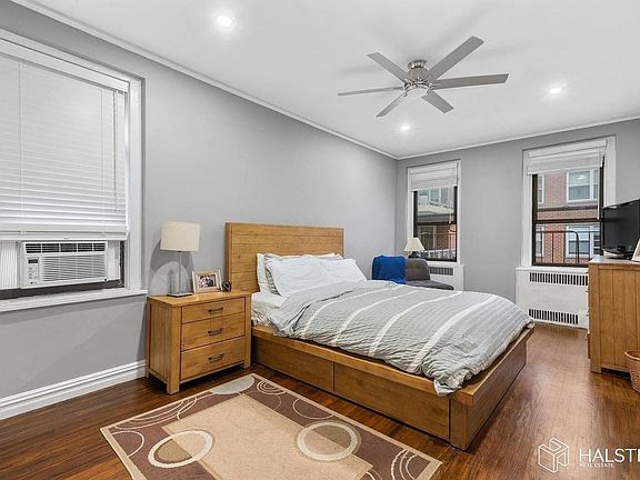 4th image of 350 E 77th St APT 2D