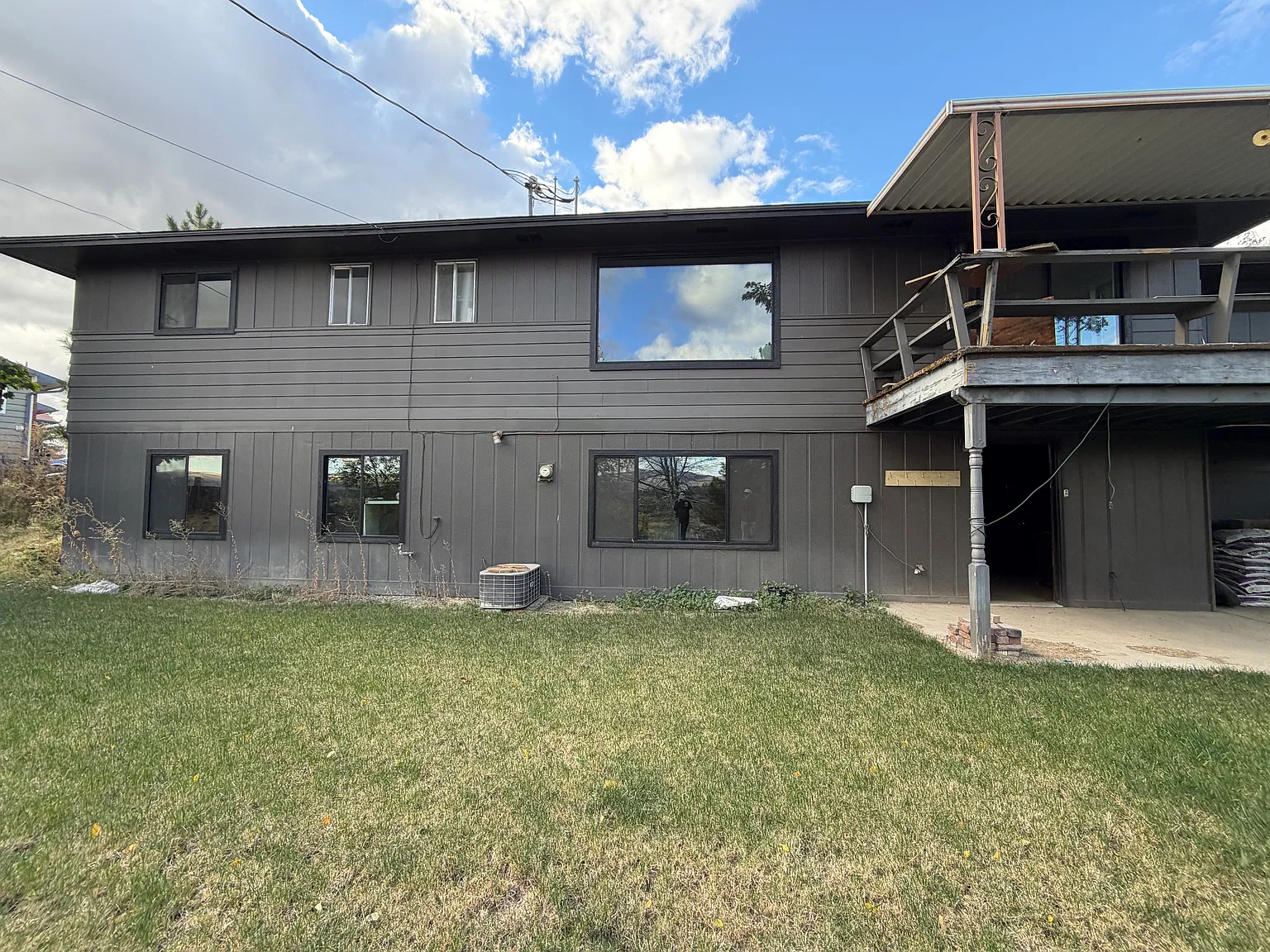 3 bed, 2762 sqft, $2,300 — Photo 3