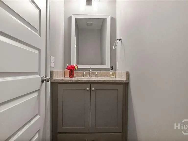 206 Boulder Ct — Photo 12