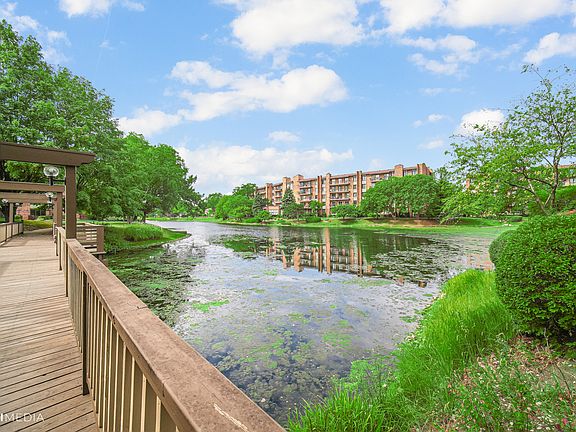 4th image of 701 Lake Hinsdale Dr APT 301
