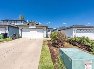 3312 27th Ave NW, Edmonton, AB T6T 1P7