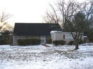 23 Brook Ln, Rye Brook, NY 10573