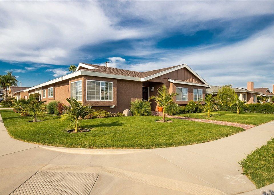 1st image of 6161 Manzanar Ave