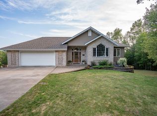 5104 Beaver Creek Rd, Hermantown, MN 55811