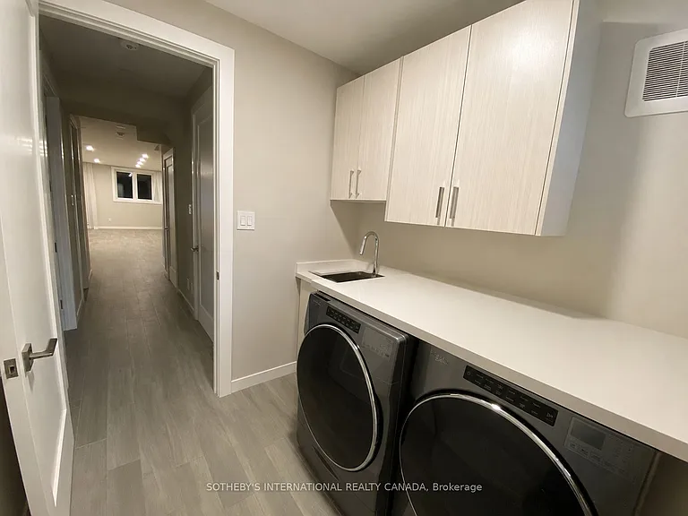 55 Tilson Rd — Photo 18