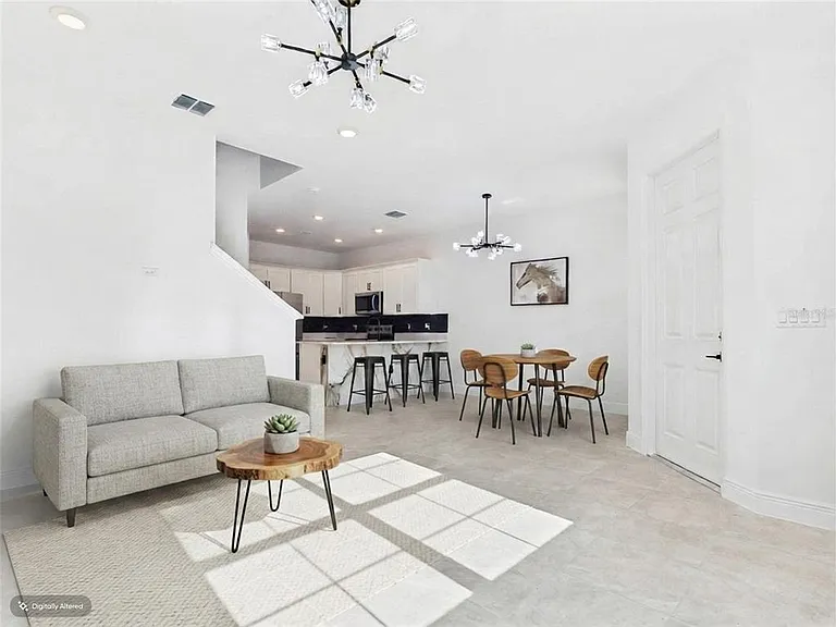 5611 SW 72nd Ct — Photo 5