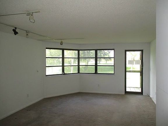 3rd image of 20860 San Simeon Way APT 108
