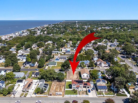 5th image of 206 B Frances Ave