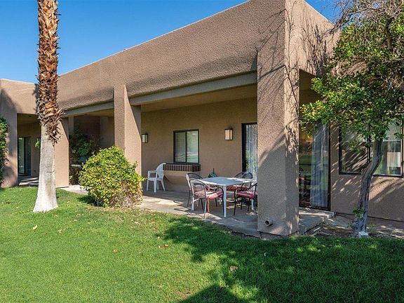3rd image of 28691 E Portales Dr