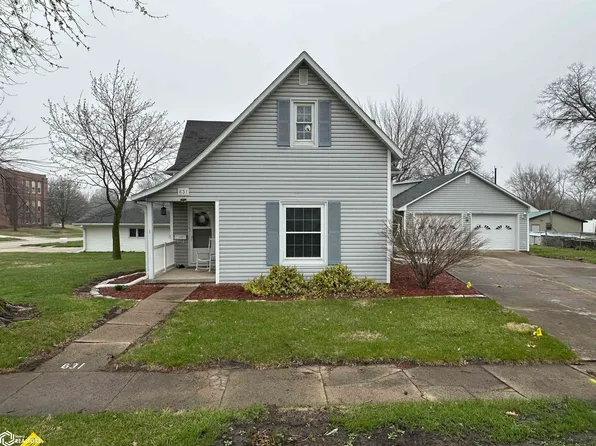 631 Woodlawn Ave, Chariton, IA 50049