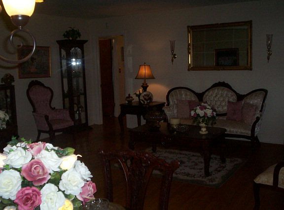 4th image of 3828 Atwood Dr