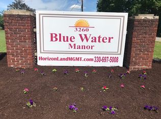 95 Kings Dr SW, Warren, OH 44481