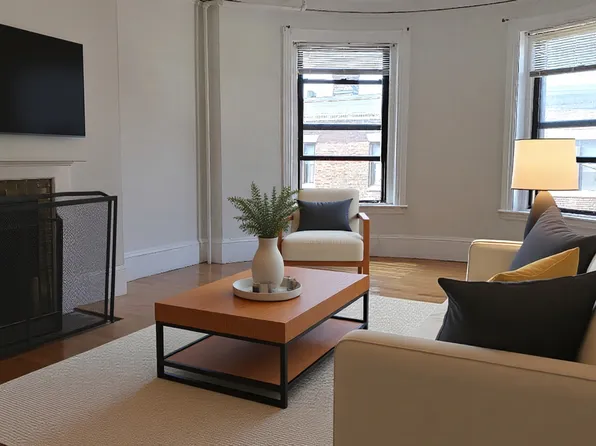 924 Beacon St, Boston, MA