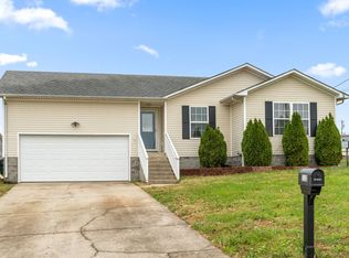 112 Meridians Way, Oak Grove, KY 42262