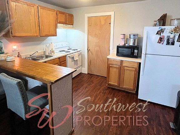 4th image of 1093 W Sloan St #B