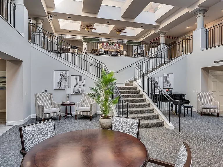 Avila Apartments in Downtown SLO — Photo 12