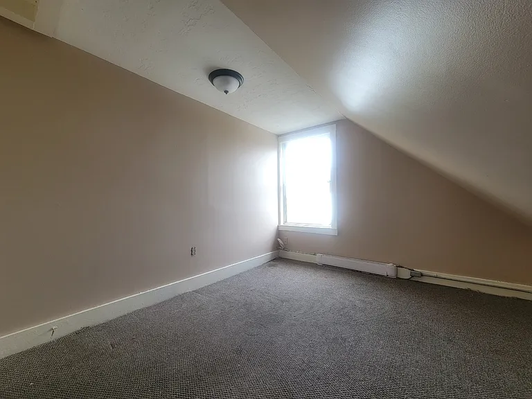 47R E Walnut St #3 — Photo 6