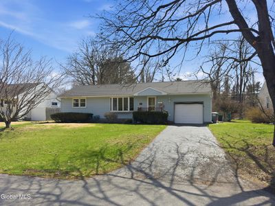 10 Knadler Drive, Latham, NY, 12110