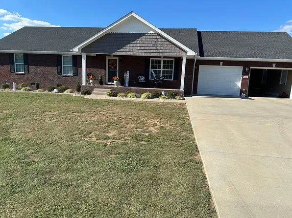 300 Blackberry Dr, Campbellsville, KY 42718
