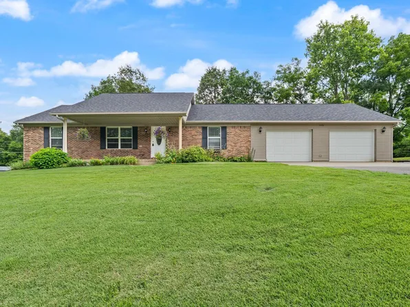 1070 Toler Rd NW, Corydon, IN 47112