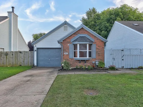 5825 Crossfield Dr, Evansville, IN 47715