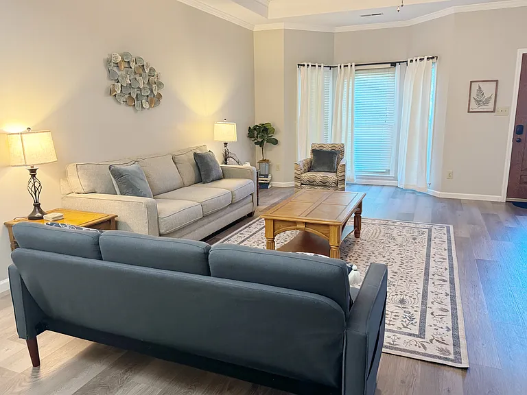 3125 Navajo Dr SE — Photo 4