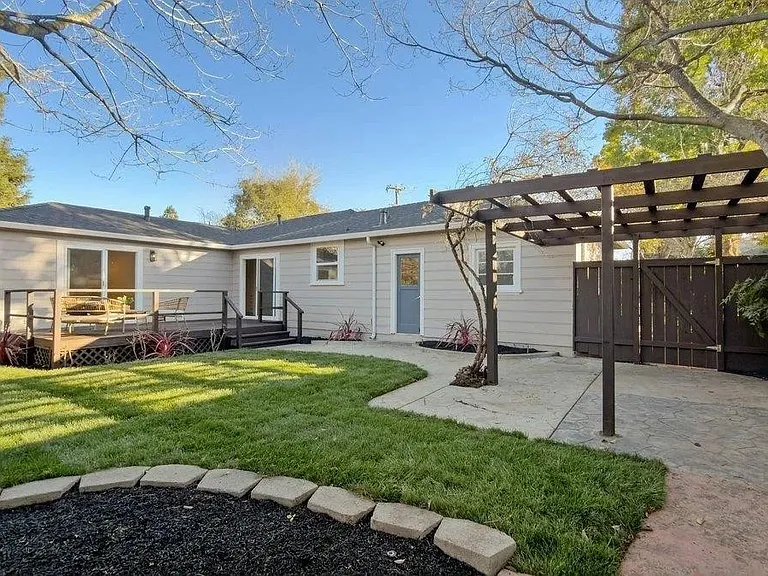 20 Adak Ct — Photo 20