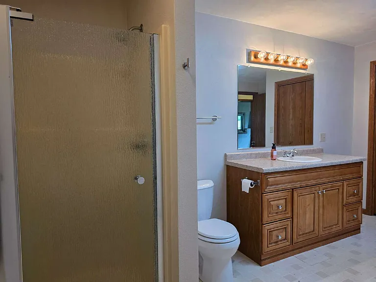 3409 N Meade St — Photo 22