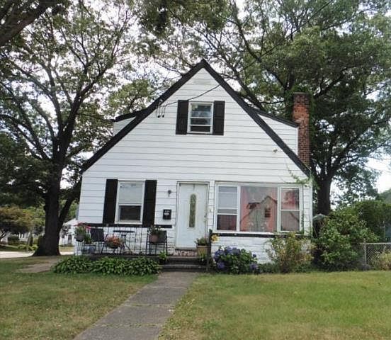 1st image of 190 W Marshall St