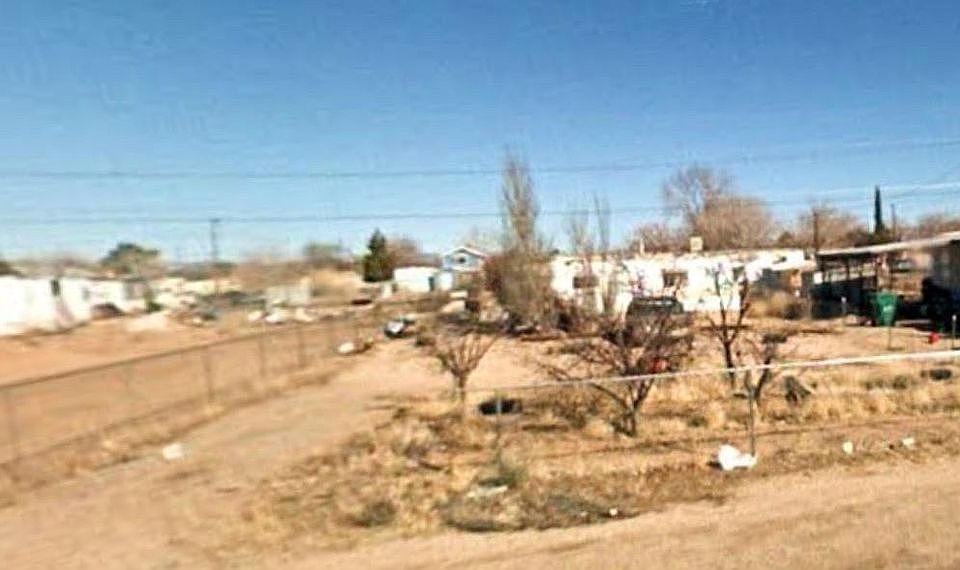 2nd image of 3559 E Quail Ln