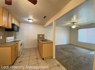 2524 Winchester Dr #7, Lodi, CA