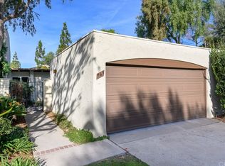 963 N Dunbar Ln, Thousand Oaks, CA 91360